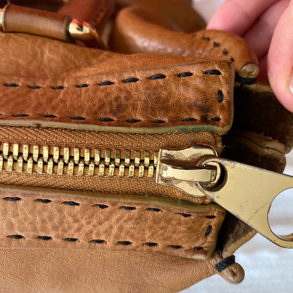 TED BAKER camel leather crossbody bag - Picture 3 of 8